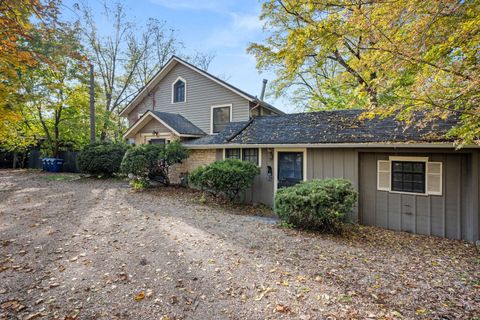Tiny photo for 202 N Bennett Street, Geneva, IL 60134 (MLS # 12509115)