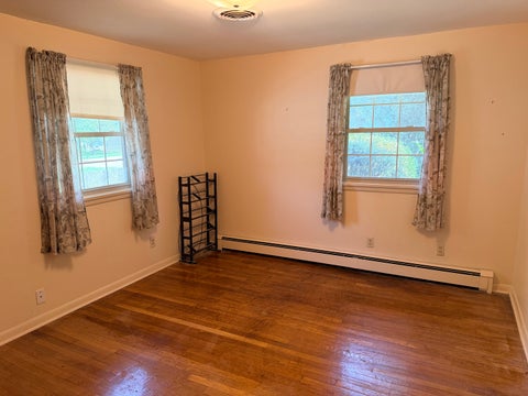 Tiny photo for 1113 Lincoln Avenue, Ottawa, IL 61350 (MLS # 12749863)
