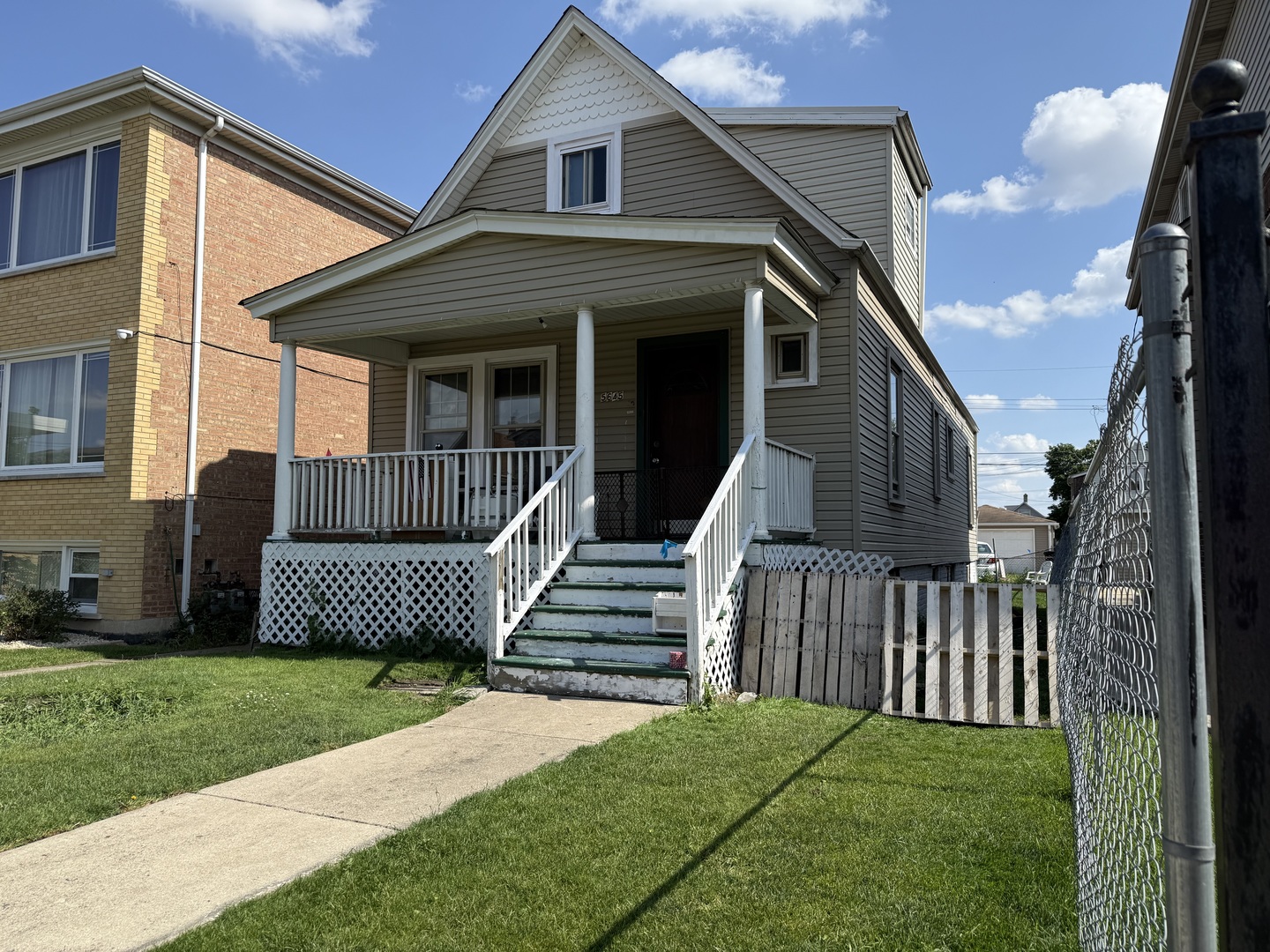 5645 W 64th Street