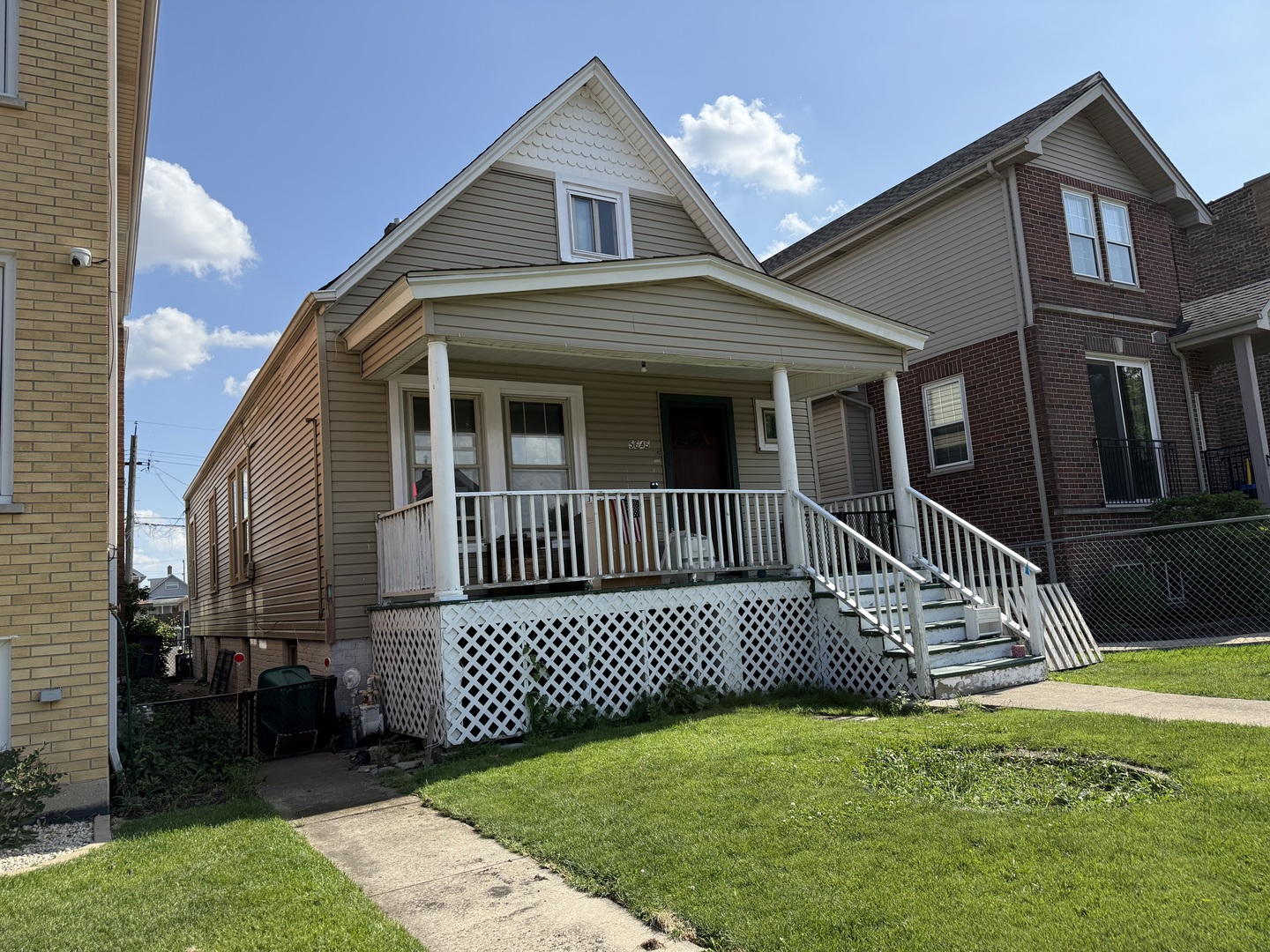 5645 W 64th Street