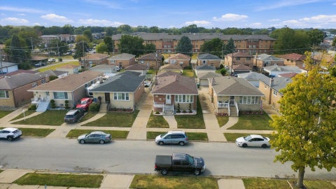 Tiny photo for 550 Yates Avenue, Calumet City, IL 60409 (MLS # 12786586)