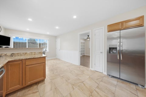 Tiny photo for 550 Yates Avenue, Calumet City, IL 60409 (MLS # 12786586)