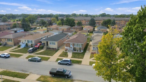 Tiny photo for 550 Yates Avenue, Calumet City, IL 60409 (MLS # 12786586)