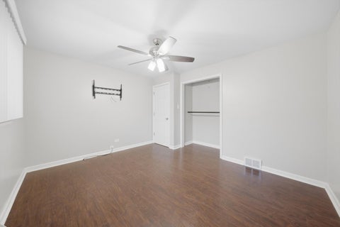 Tiny photo for 550 Yates Avenue, Calumet City, IL 60409 (MLS # 12786586)