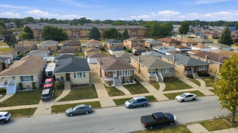 Tiny photo for 550 Yates Avenue, Calumet City, IL 60409 (MLS # 12786586)