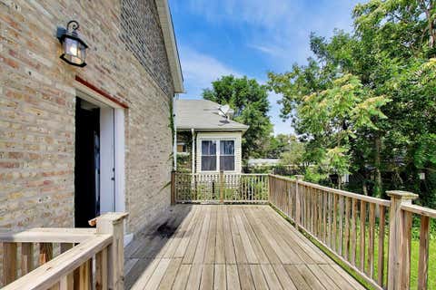 Tiny photo for 7643 S Eberhart Avenue, Chicago, IL 60619 (MLS # 12727298)