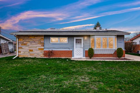 Photo of 1494 STANLEY Boulevard, Calumet City, IL 60409 (MLS # 12484764)