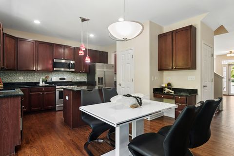Tiny photo for 2313 Avalon Drive, Buffalo Grove, IL 60089 (MLS # 12645963)