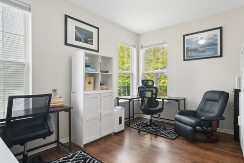 Tiny photo for 2313 Avalon Drive, Buffalo Grove, IL 60089 (MLS # 12645963)