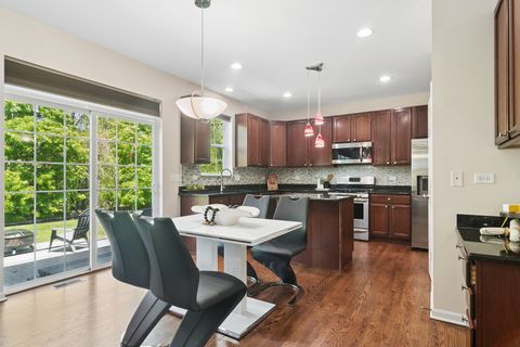 Tiny photo for 2313 Avalon Drive, Buffalo Grove, IL 60089 (MLS # 12645963)