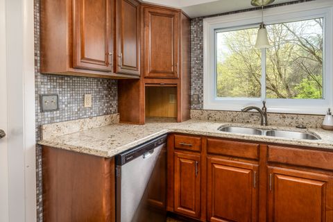 Tiny photo for 8994 Old Highway 13 Highway, Murphysboro, IL 62966 (MLS # EB459484)