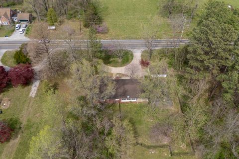 Tiny photo for 8994 Old Highway 13 Highway, Murphysboro, IL 62966 (MLS # EB459484)