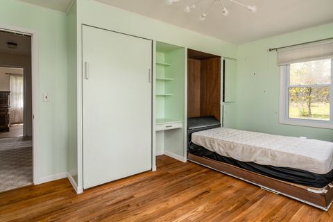 Tiny photo for 8994 Old Highway 13 Highway, Murphysboro, IL 62966 (MLS # EB459484)