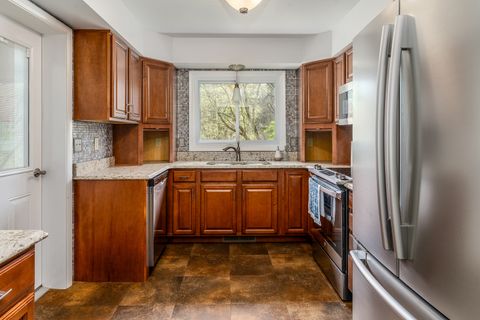 Tiny photo for 8994 Old Highway 13 Highway, Murphysboro, IL 62966 (MLS # EB459484)