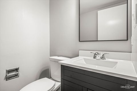 Tiny photo for 386 CAMPUS Drive, Elgin, IL 60120 (MLS # 12541390)