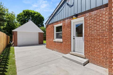 Tiny photo for 8918 Parkside Avenue, Morton Grove, IL 60053 (MLS # 12738237)