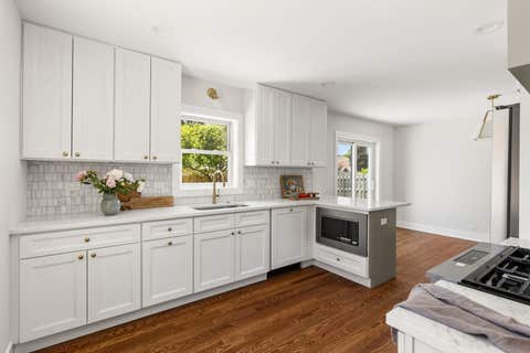 Tiny photo for 8918 Parkside Avenue, Morton Grove, IL 60053 (MLS # 12738237)