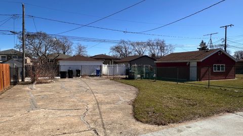 Tiny photo for 12741 S Manistee Avenue, Chicago, IL 60633 (MLS # 12590376)
