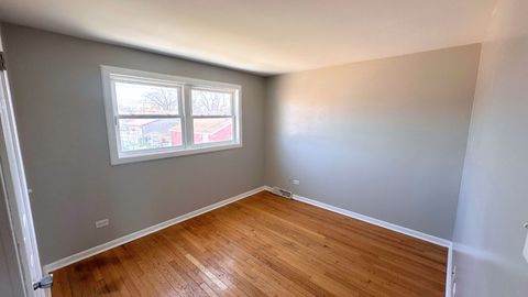 Tiny photo for 12741 S Manistee Avenue, Chicago, IL 60633 (MLS # 12590376)