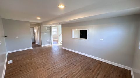 Tiny photo for 12741 S Manistee Avenue, Chicago, IL 60633 (MLS # 12590376)