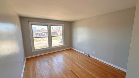 Tiny photo for 12741 S Manistee Avenue, Chicago, IL 60633 (MLS # 12590376)