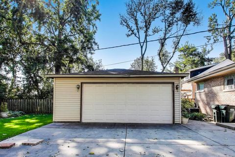 Tiny photo for 8849 Mcvicker Avenue, Morton Grove, IL 60053 (MLS # 12489119)