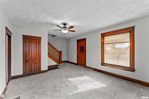 Tiny photo for 1703 18TH Avenue, Moline, IL 61265 (MLS # QC4269518)