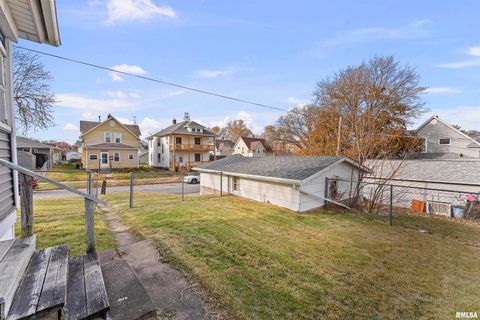 Tiny photo for 1703 18TH Avenue, Moline, IL 61265 (MLS # QC4269518)