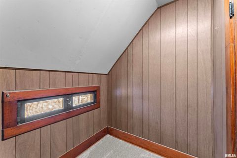 Tiny photo for 1703 18TH Avenue, Moline, IL 61265 (MLS # QC4269518)