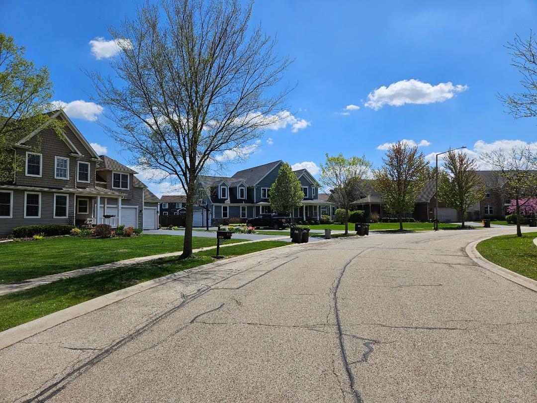 5230 GREENSHIRE Circle