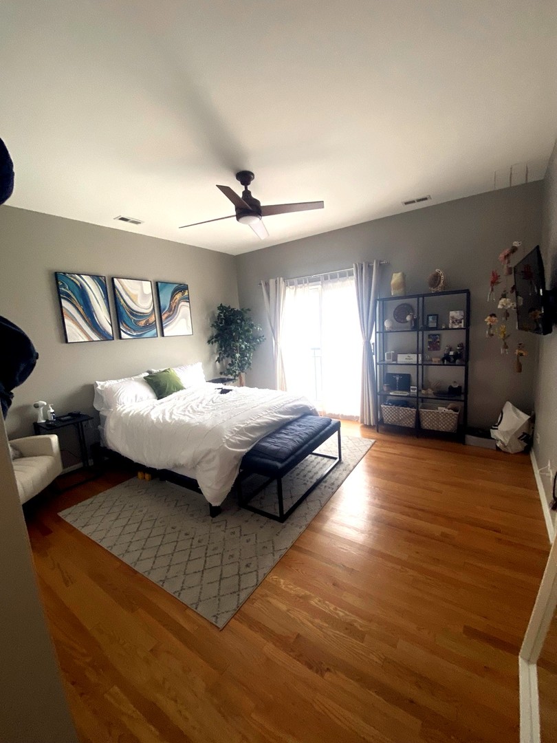 2236 W ARMITAGE Avenue 304