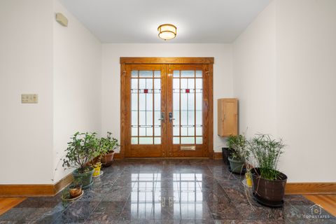 Tiny photo for 82 Lawton Road, Riverside, IL 60546 (MLS # 12615235)