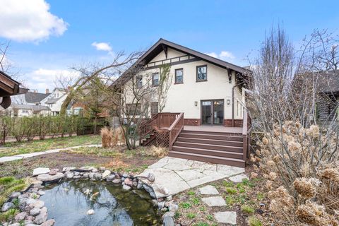 Tiny photo for 82 Lawton Road, Riverside, IL 60546 (MLS # 12615235)