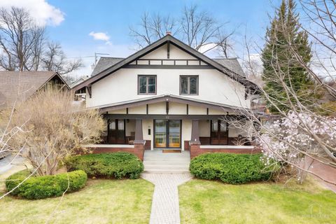 Tiny photo for 82 Lawton Road, Riverside, IL 60546 (MLS # 12615235)