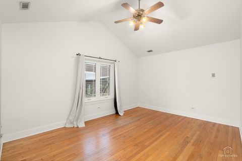 Tiny photo for 82 Lawton Road, Riverside, IL 60546 (MLS # 12615235)