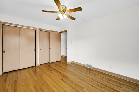 Tiny photo for 10021 Cook Avenue, Oak Lawn, IL 60453 (MLS # 12473810)