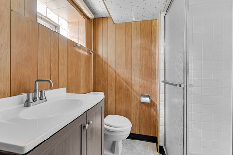 Tiny photo for 10021 Cook Avenue, Oak Lawn, IL 60453 (MLS # 12473810)