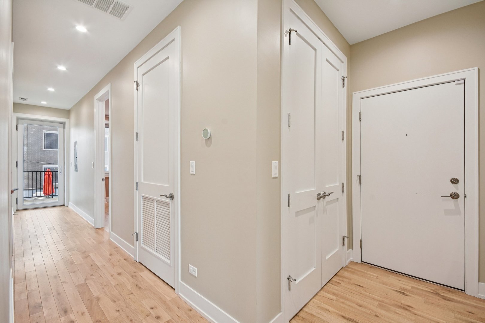 822 W Cullerton Street 2W