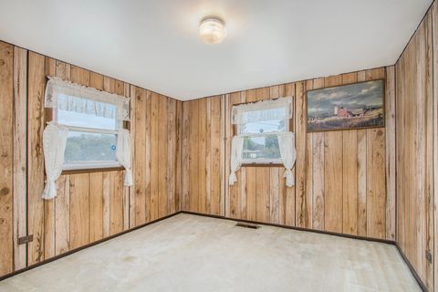 Tiny photo for 12901 S Muskegon Avenue, Chicago, IL 60633 (MLS # 12490797)