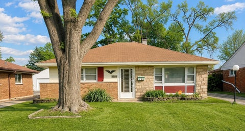 Photo of 15527 Rose Drive, South Holland, IL 60473 (MLS # 12664163)