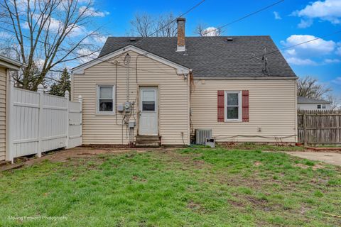 Tiny photo for 14325 Kilbourne Avenue, Midlothian, IL 60445 (MLS # 12633438)