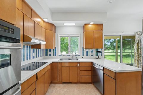 Tiny photo for 1803 Golfview Drive, Urbana, IL 61801 (MLS # 12665197)
