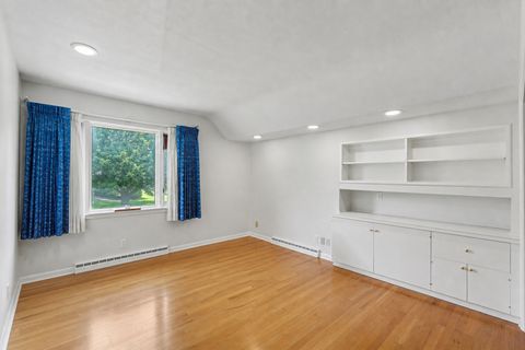 Tiny photo for 1803 Golfview Drive, Urbana, IL 61801 (MLS # 12665197)