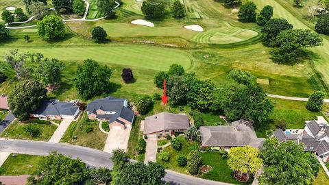 Tiny photo for 1803 Golfview Drive, Urbana, IL 61801 (MLS # 12665197)