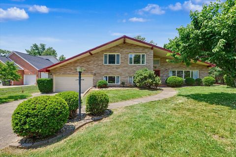 Tiny photo for 1803 Golfview Drive, Urbana, IL 61801 (MLS # 12665197)