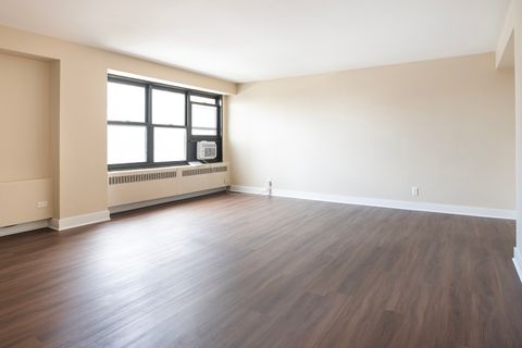 Tiny photo for 6118 N Sheridan Road #1003, Chicago, IL 60660 (MLS # 12441650)