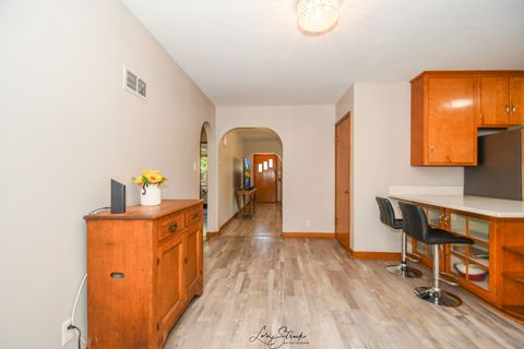 Tiny photo for 655 S Wall Street, Kankakee, IL 60901 (MLS # 12472669)