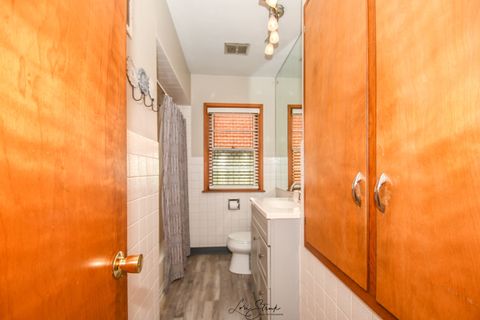 Tiny photo for 655 S Wall Street, Kankakee, IL 60901 (MLS # 12472669)