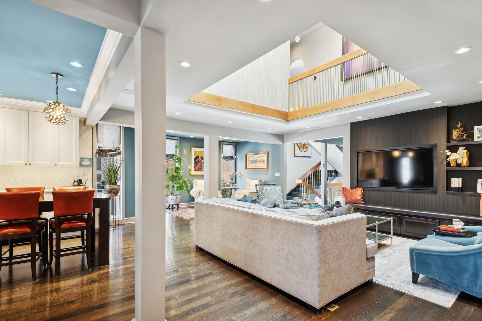 1150 E 49th Street