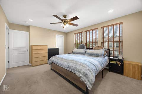 Tiny photo for 706 E Wing Street, Arlington Heights, IL 60004 (MLS # 12733097)